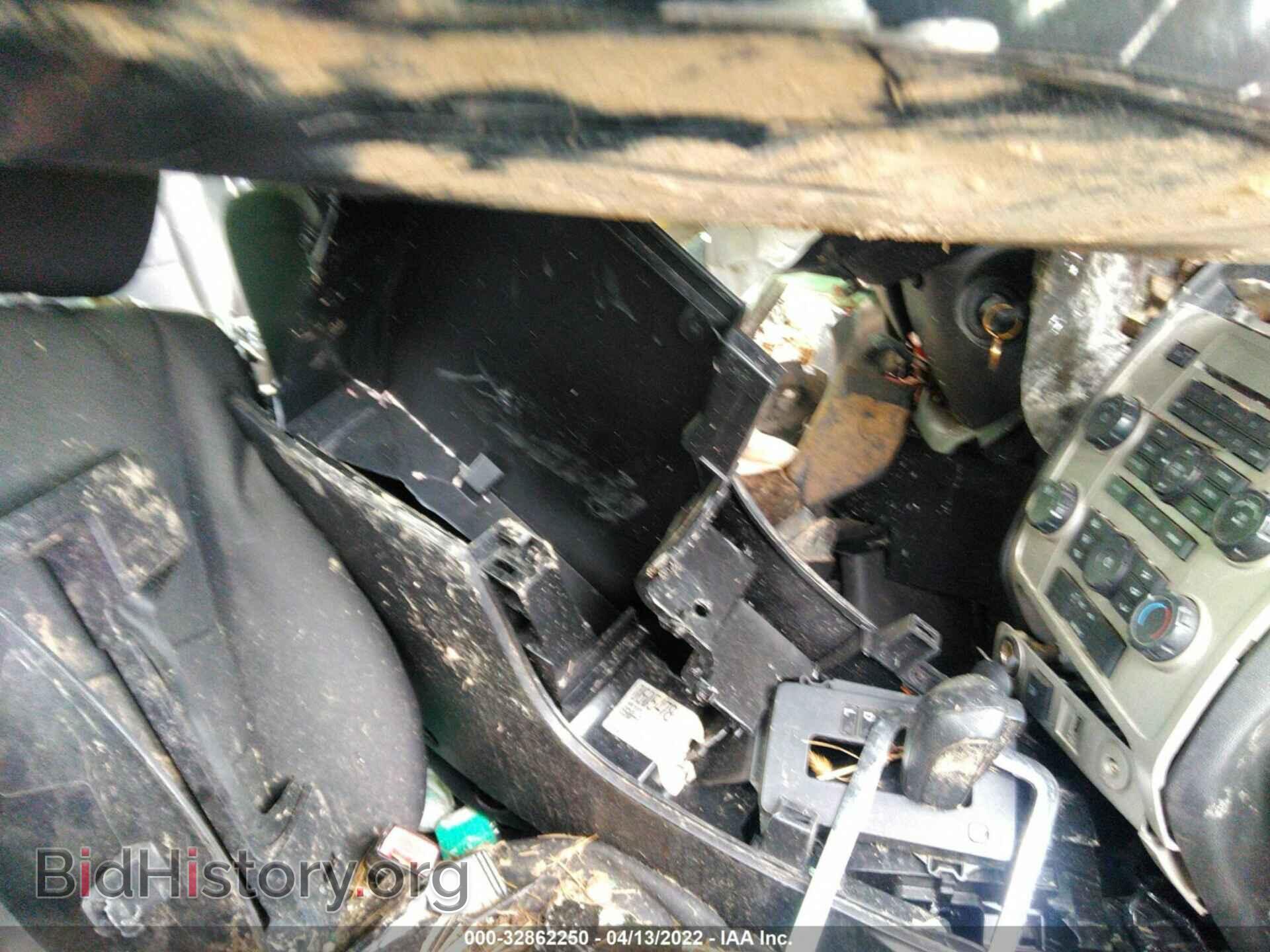 2011 FORD ESCAPE - VIN: 1FMCU0D73BKB79355 - Фото 5