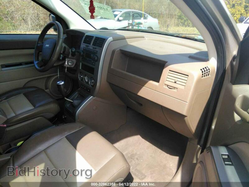 2007 Jeep COMPASS (VIN 1J8FF57W97D180378) — photo 5 of 11