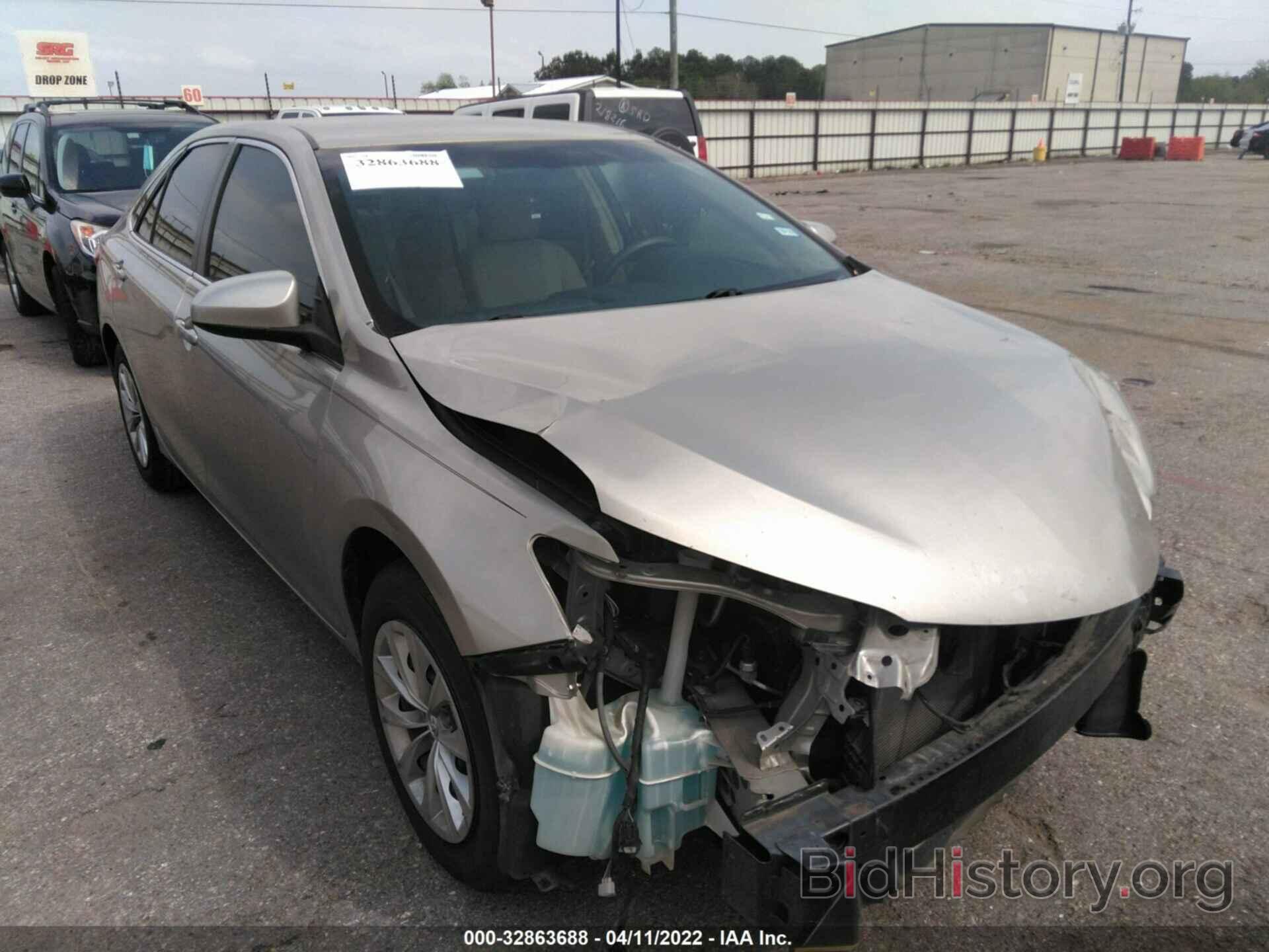Photo 4T4BF1FK6FR462281 - TOYOTA CAMRY 2015