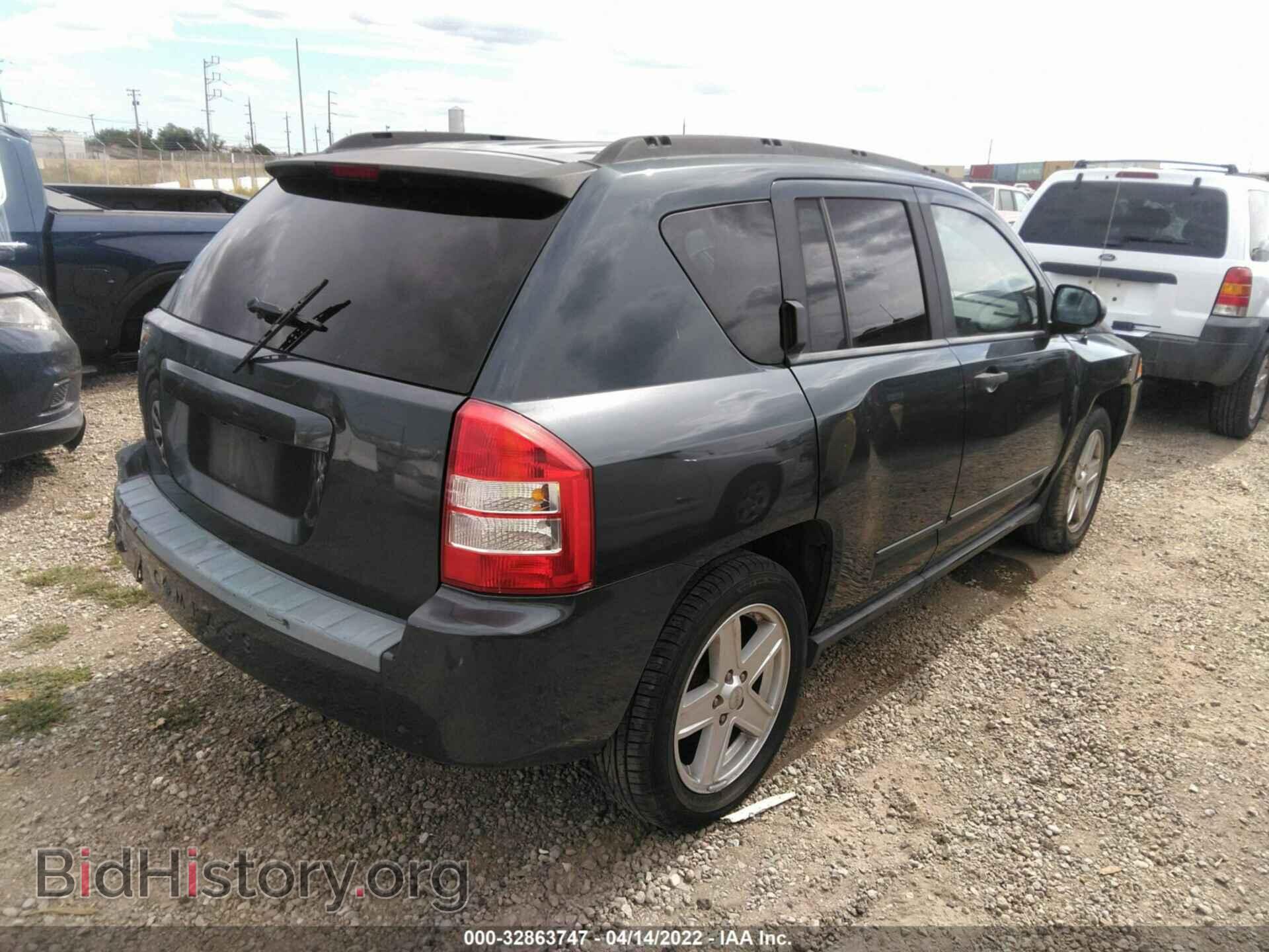 2008 JEEP COMPASS - VIN: 1J8FT47W48D702452 - Фото 4