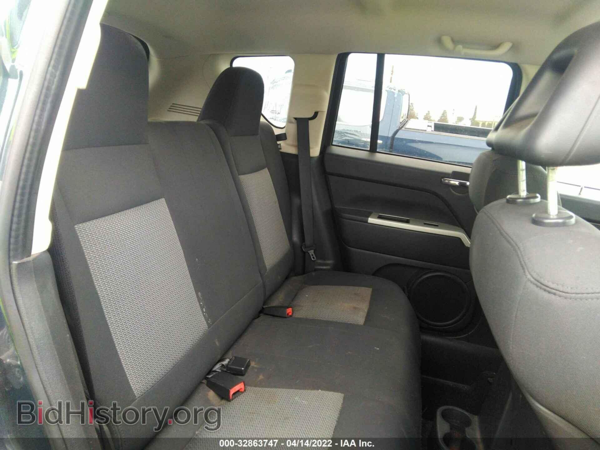 2008 JEEP COMPASS - VIN: 1J8FT47W48D702452 - Фото 8