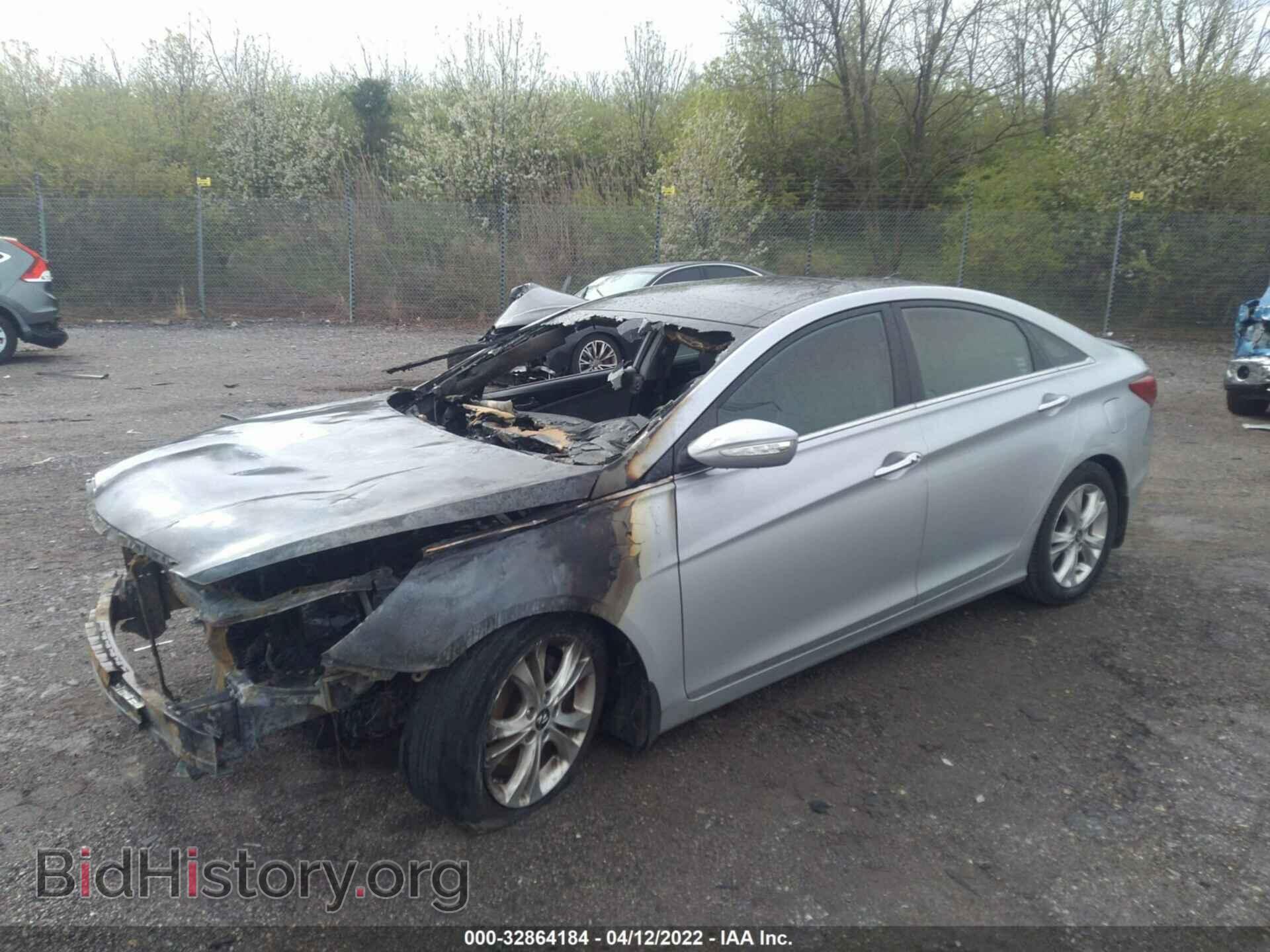 2012 HYUNDAI SONATA - VIN: 5NPEC4AC2CH359449 - Photo 2