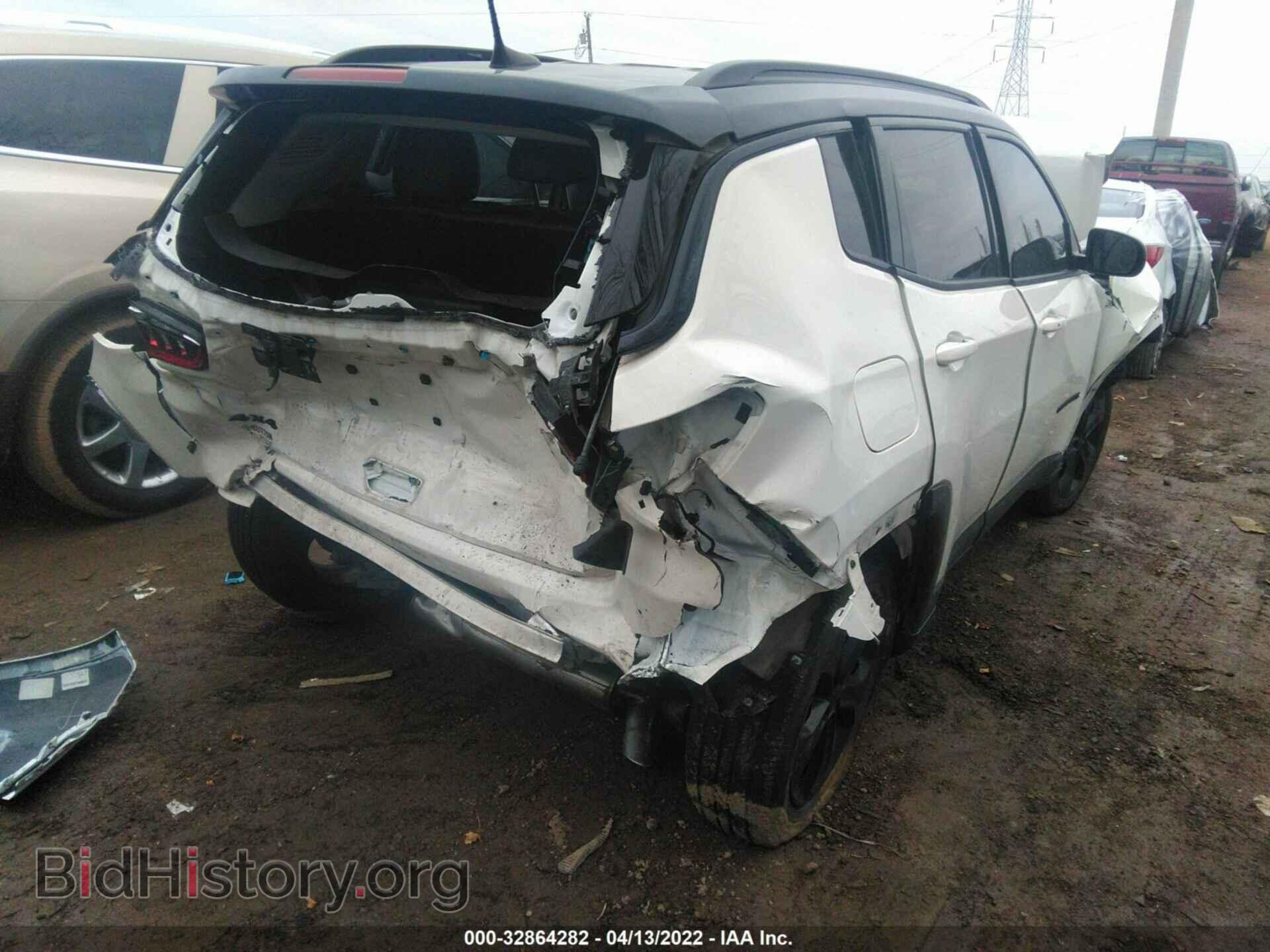 2019 JEEP COMPASS - VIN: 3C4NJDBB6KT813616 - Фото 4