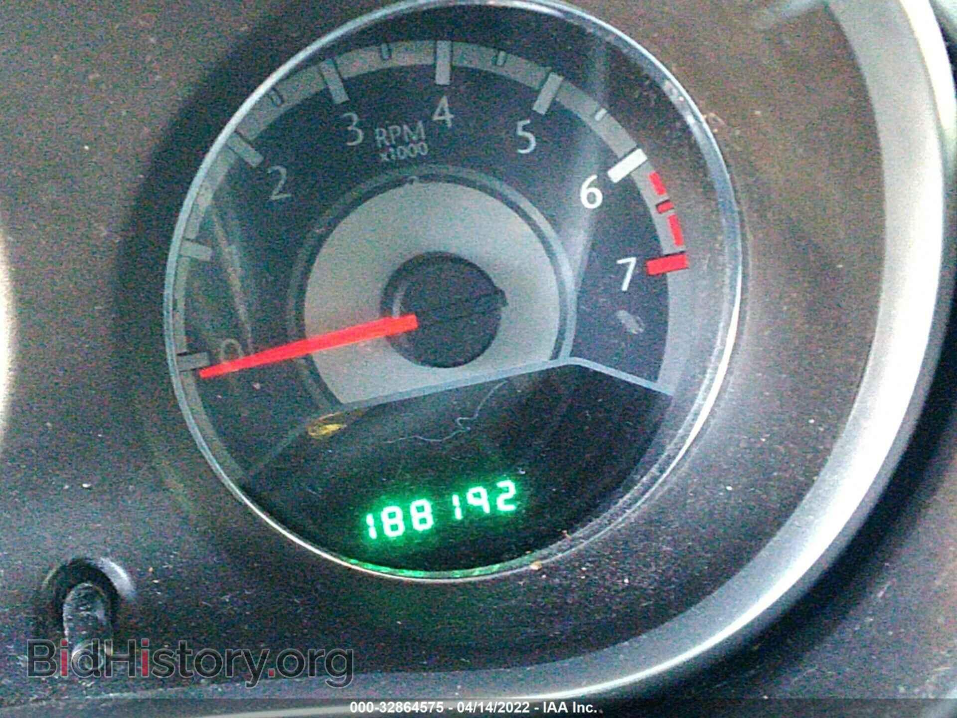 2011 CHRYSLER 200 - VIN: 1C3BC2FG9BN517954 - Фото 7