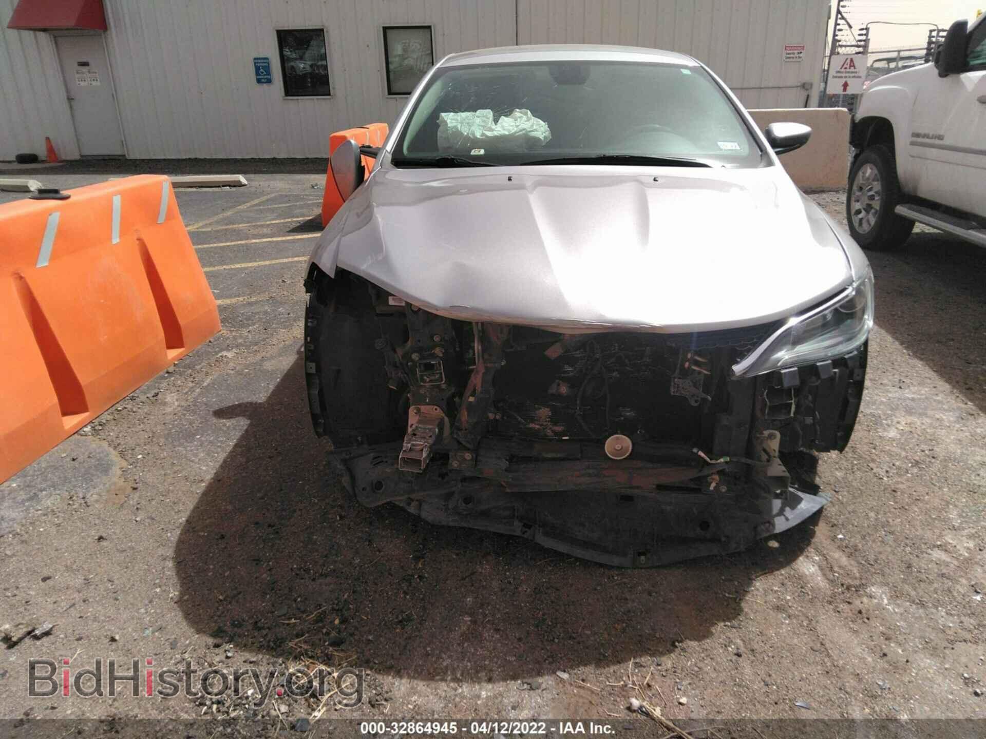 2015 CHRYSLER 200 - VIN: 1C3CCCAB2FN582835 - Фото 6