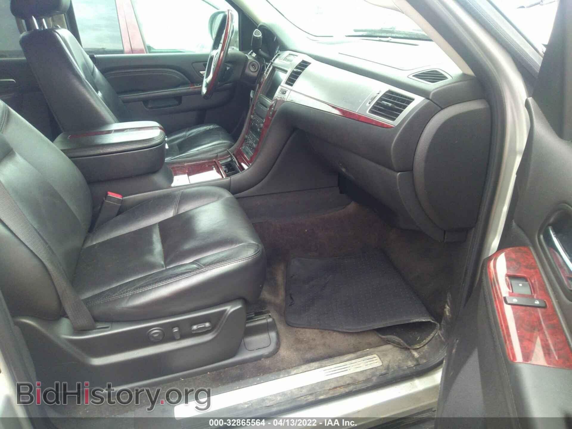 2010 CADILLAC ESCALADE - VIN: 1GYUKAEF8AR260796 - Photo 5
