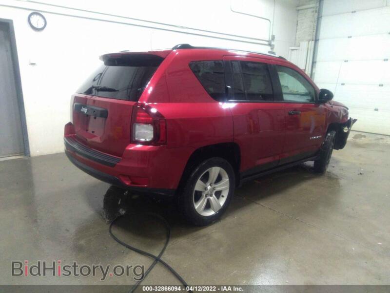 2015 Jeep COMPASS (VIN 1C4NJCBB2FD329075) — фото 4 из 12