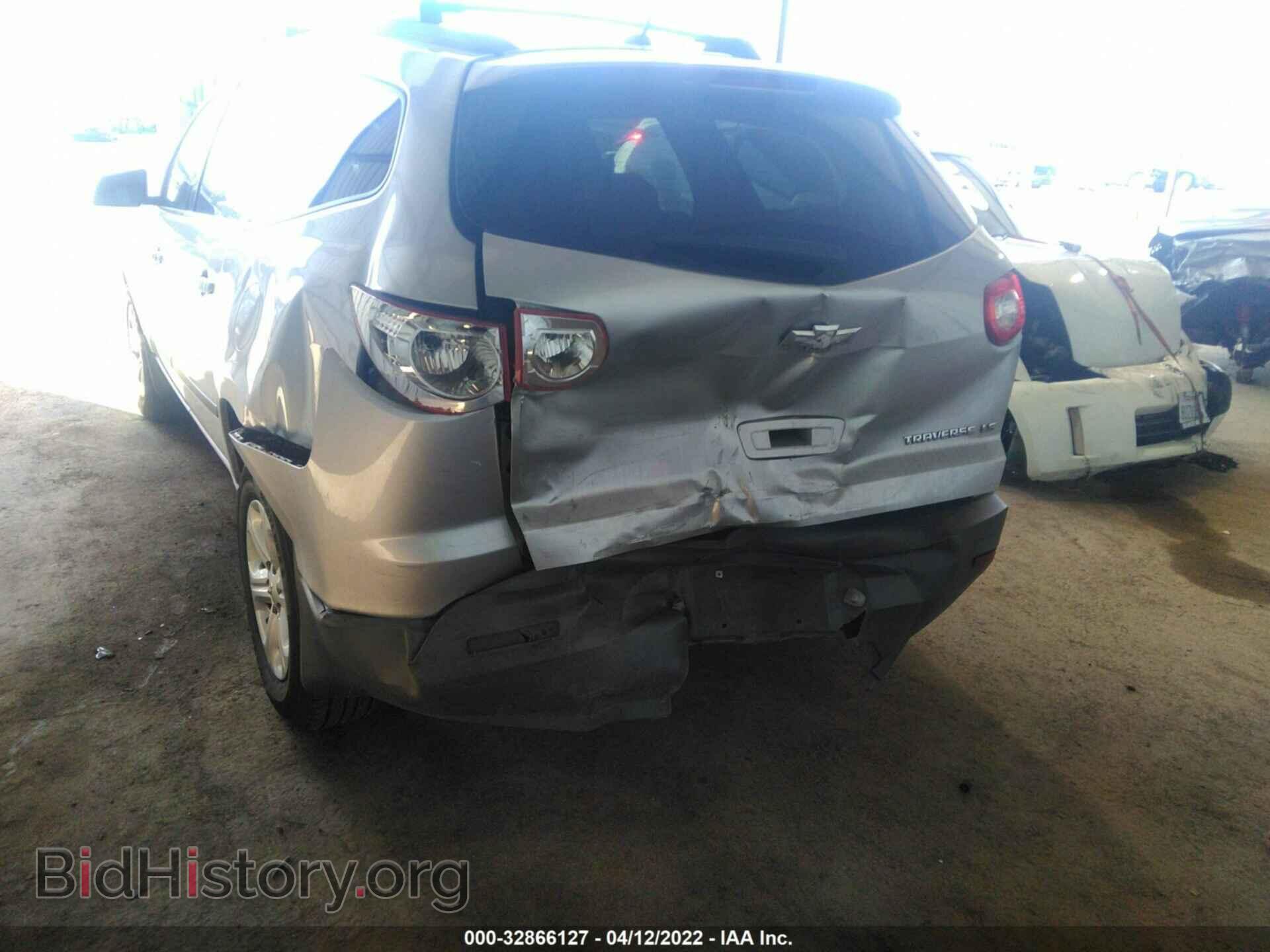 2012 CHEVROLET TRAVERSE - VIN: 1GNKRFED4CJ374002 - Фото 6