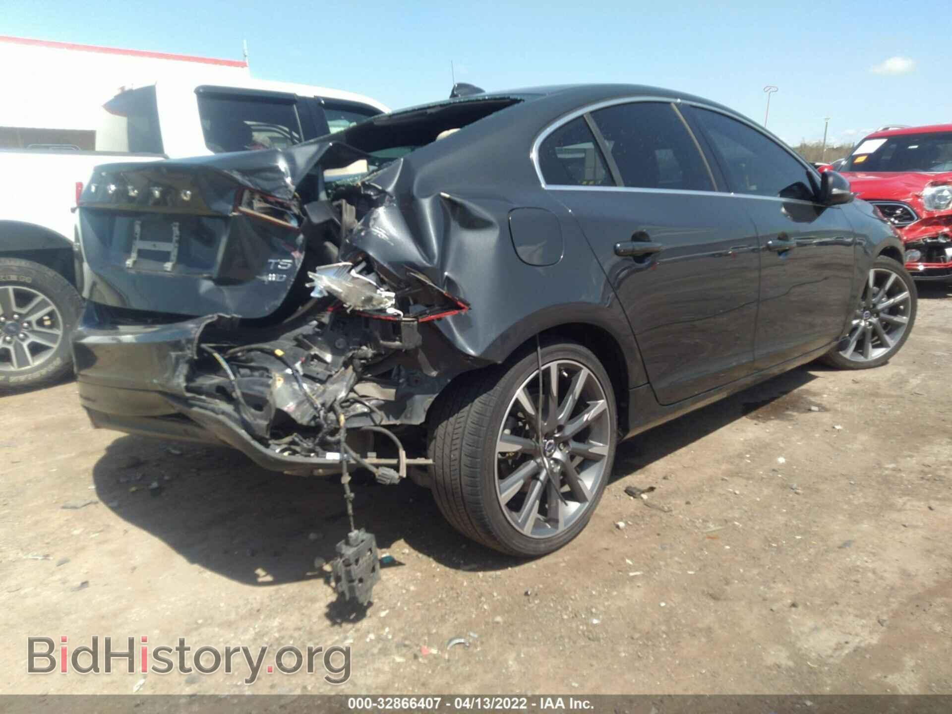 2015 VOLVO S60 - VIN: YV1612TK5F2332216 - Фото 4