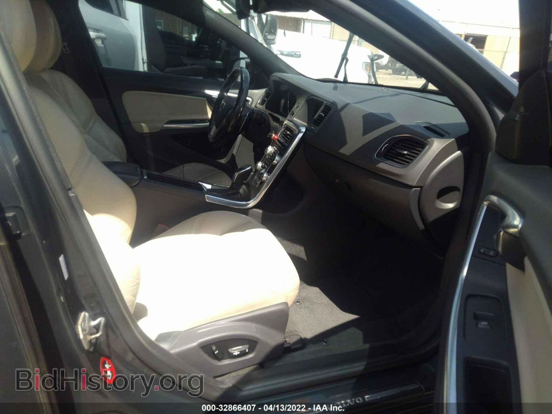 2015 VOLVO S60 - VIN: YV1612TK5F2332216 - Фото 5
