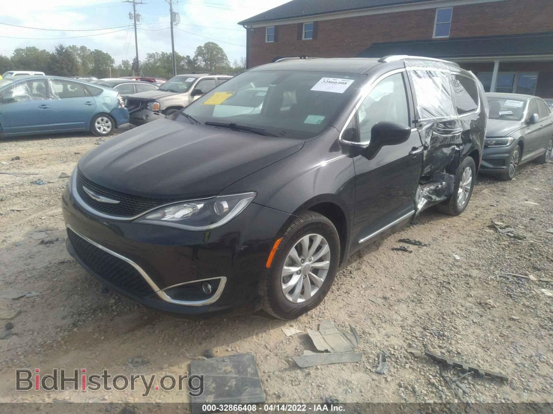 2019 CHRYSLER PACIFICA - VIN: 2C4RC1BG0KR581474 - Photo 2