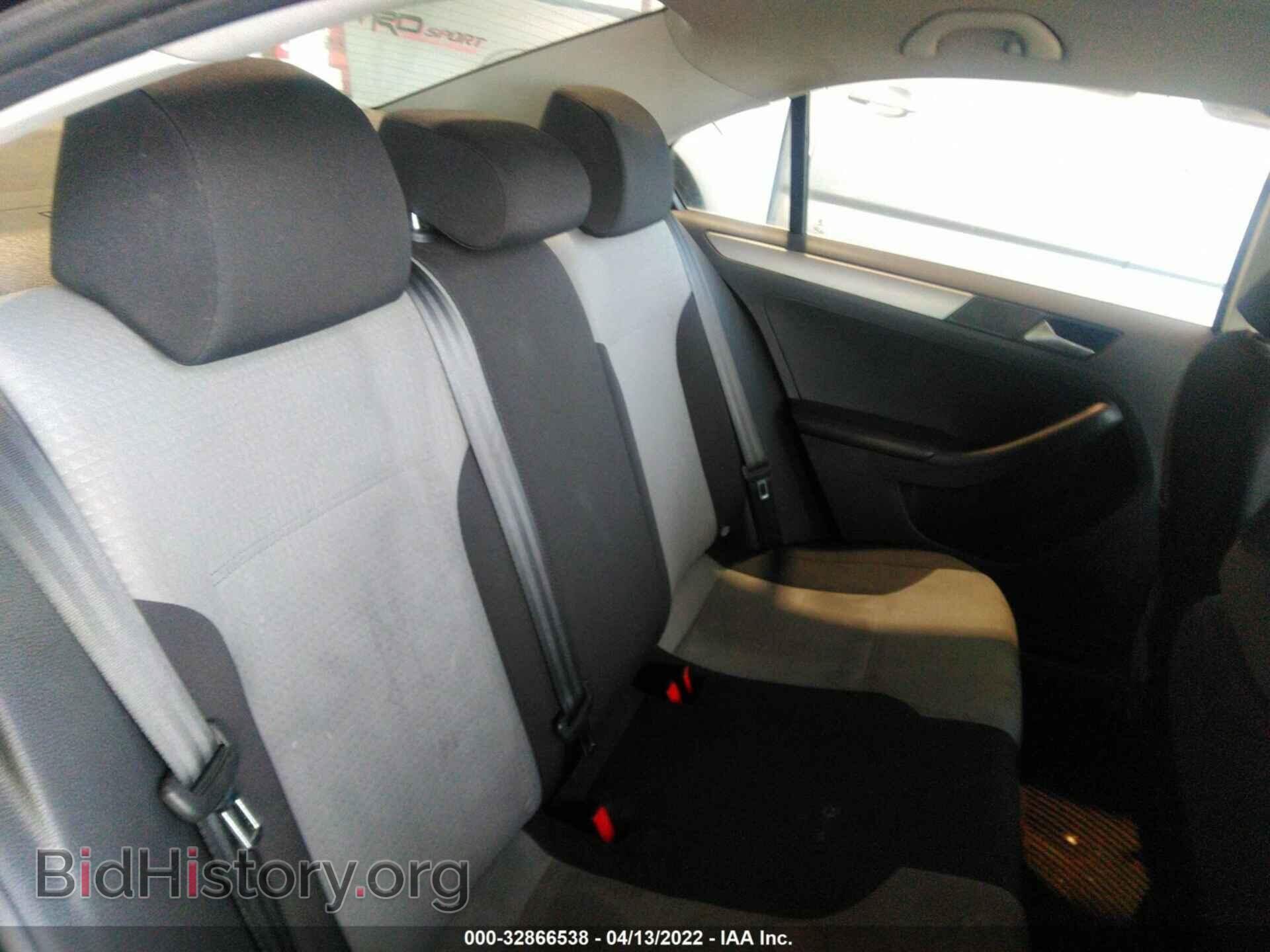 2017 VOLKSWAGEN JETTA - VIN: 3VW2B7AJ1HM304107 - Фото 8