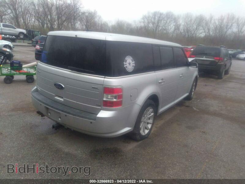 2011 Ford FLEX (VIN 2FMHK6CC7BBD25666) — фото 4 из 11