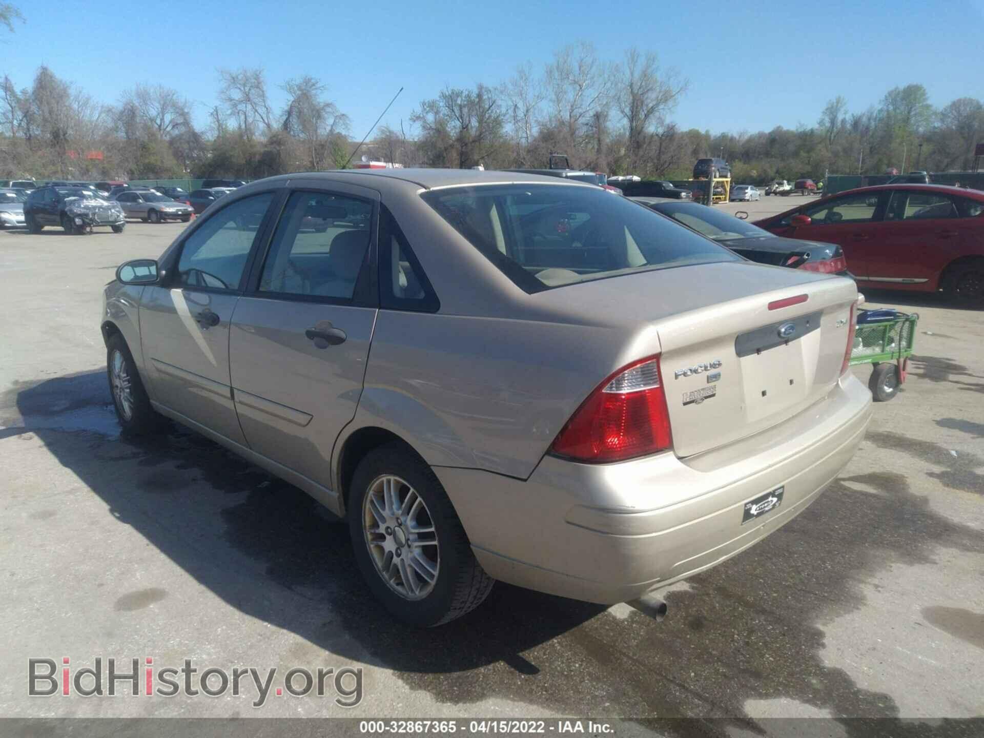 2006 FORD FOCUS - VIN: 1FAFP34N46W253136 - Фото 3