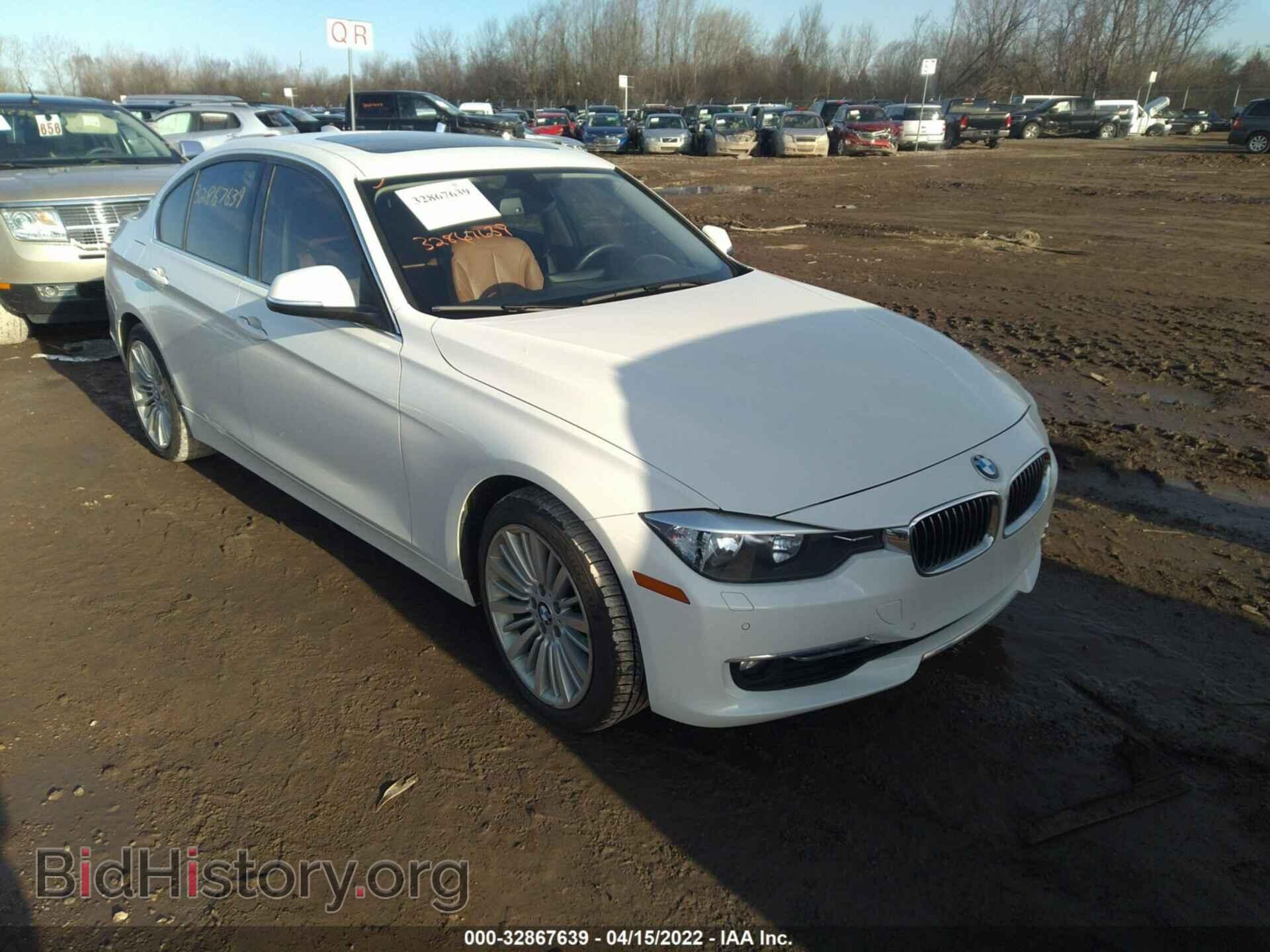 Photo WBA3B3C59FF546587 - BMW 3 SERIES 2015
