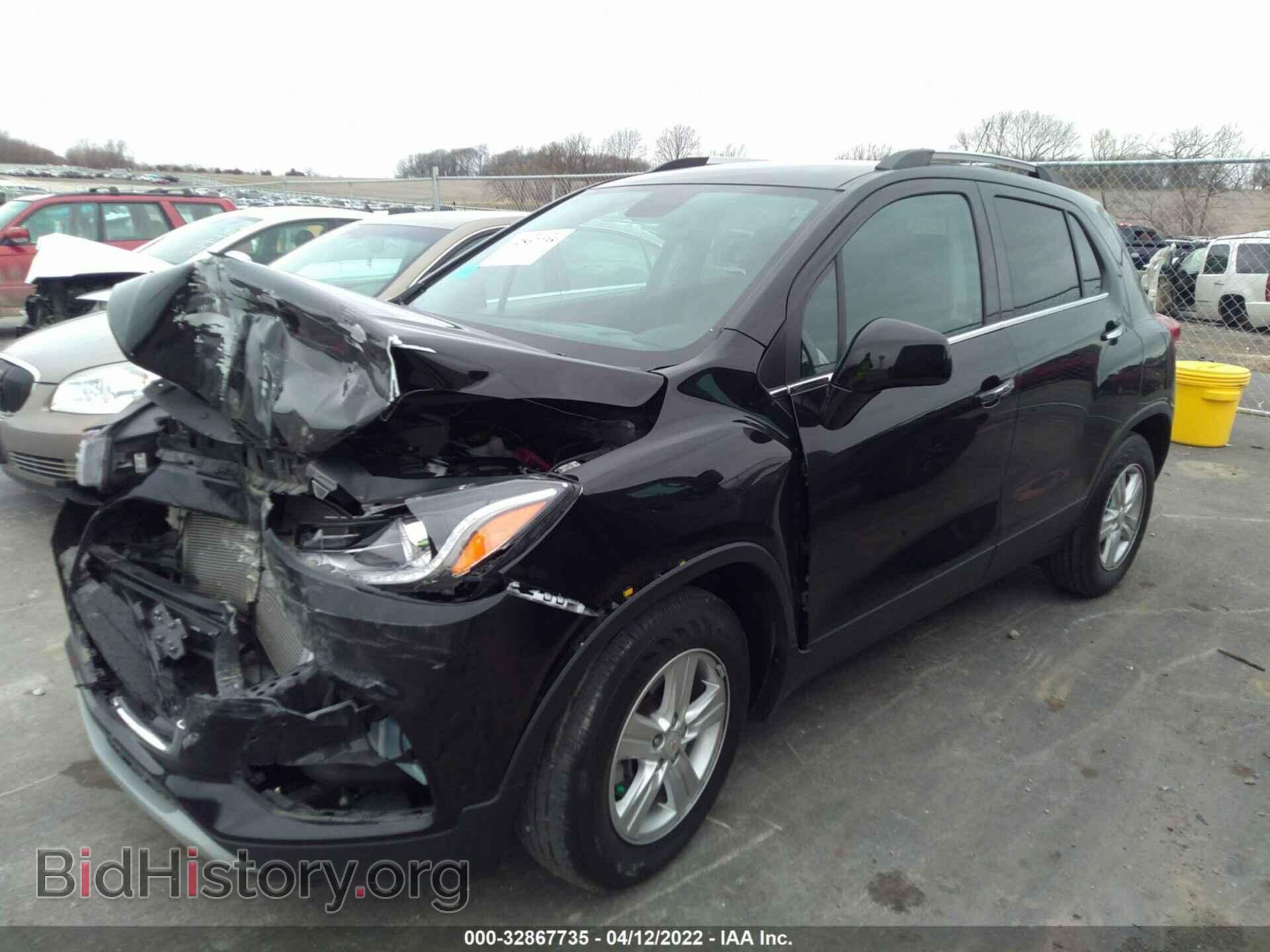2020 CHEVROLET TRAX - VIN: KL7CJLSB5LB020017 - Photo 2