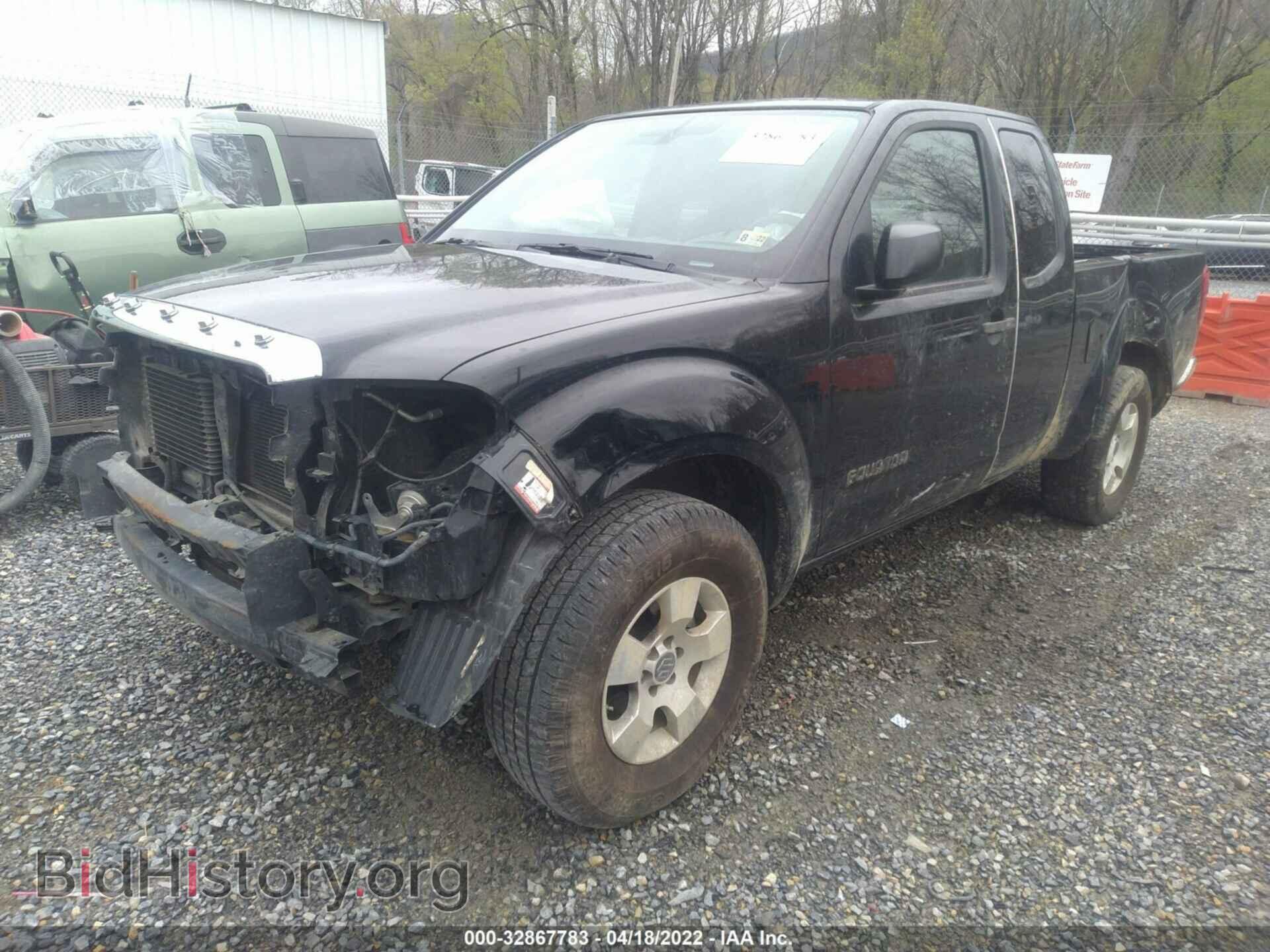 2011 SUZUKI EQUATOR - VIN: 5Z62D0CT7BC403575 - Photo 2