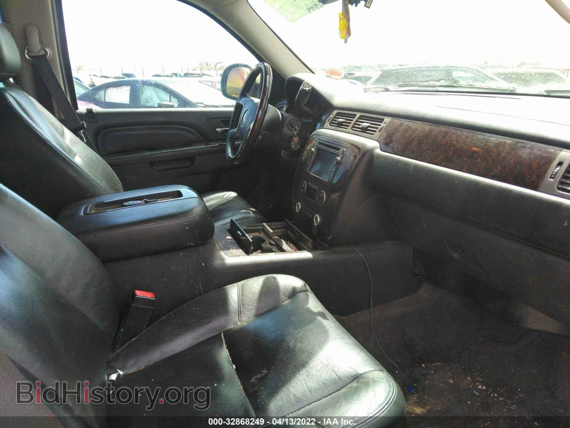 2011 GMC YUKON - VIN: 1GKS2EEF9BR300703 - Фото 5