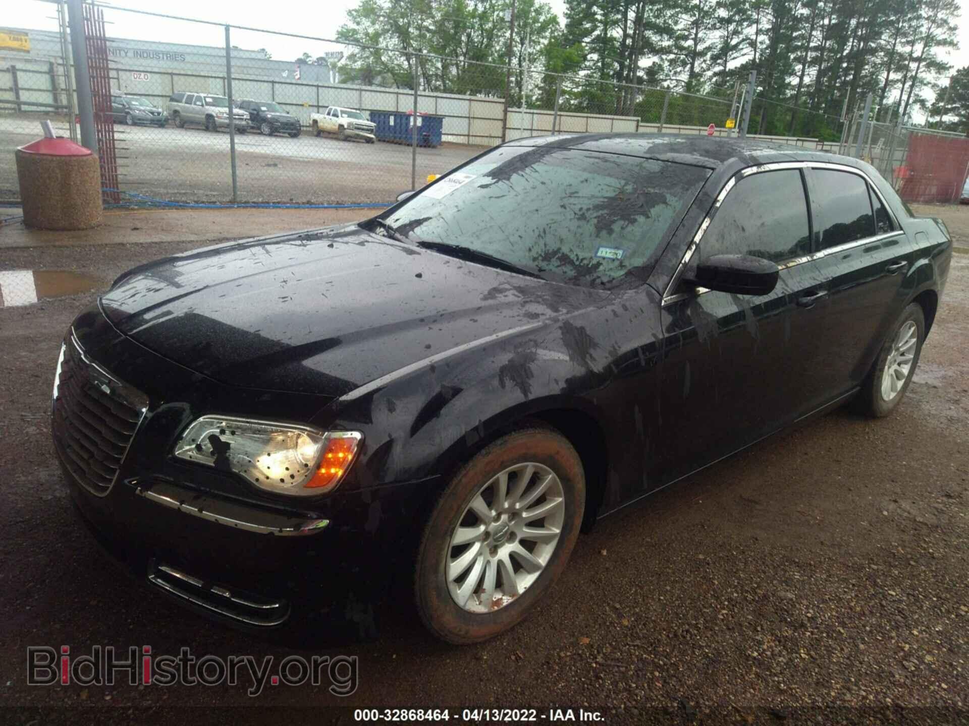 2012 CHRYSLER 300 - VIN: 2C3CCAAG7CH311998 - Фото 2