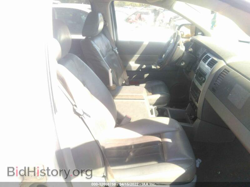 2006 Dodge DURANGO (VIN 1D8HB58276F158617) — photo 5 of 11