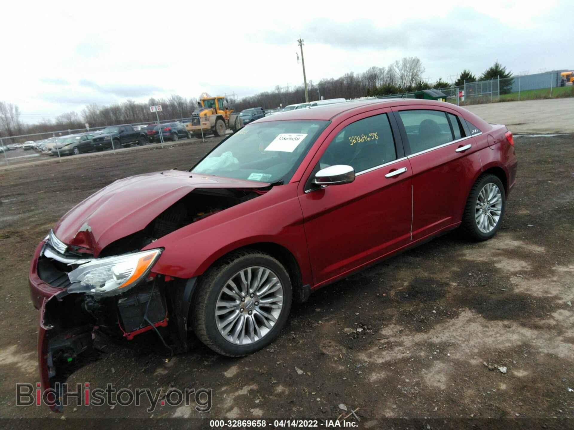 2012 CHRYSLER 200 - VIN: 1C3CCBCB7CN308355 - Фото 2
