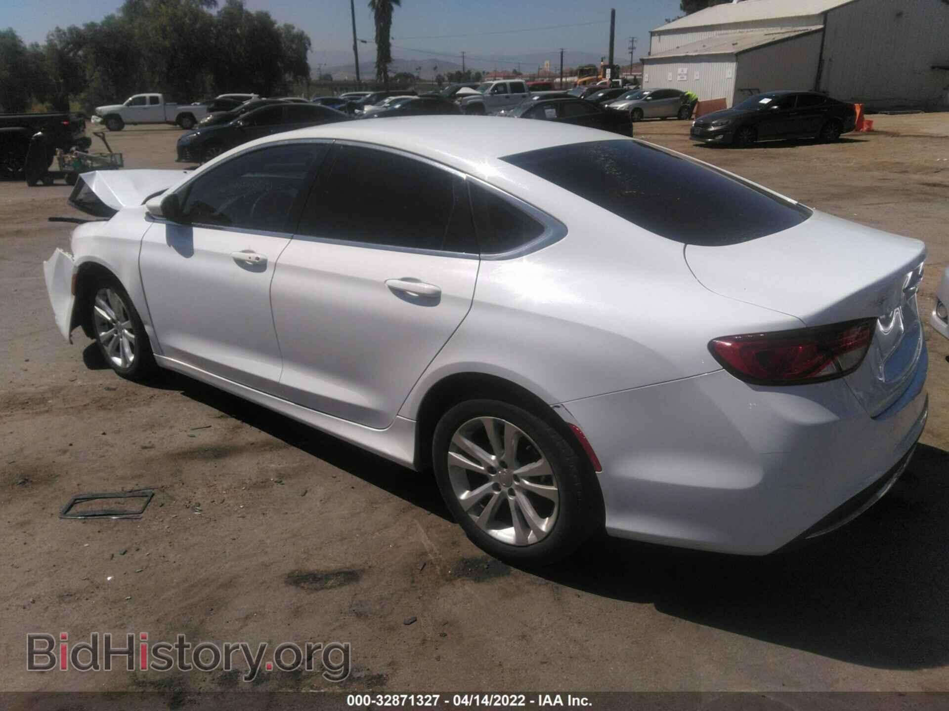 2015 CHRYSLER 200 - VIN: 1C3CCCAB0FN574779 - Фото 3