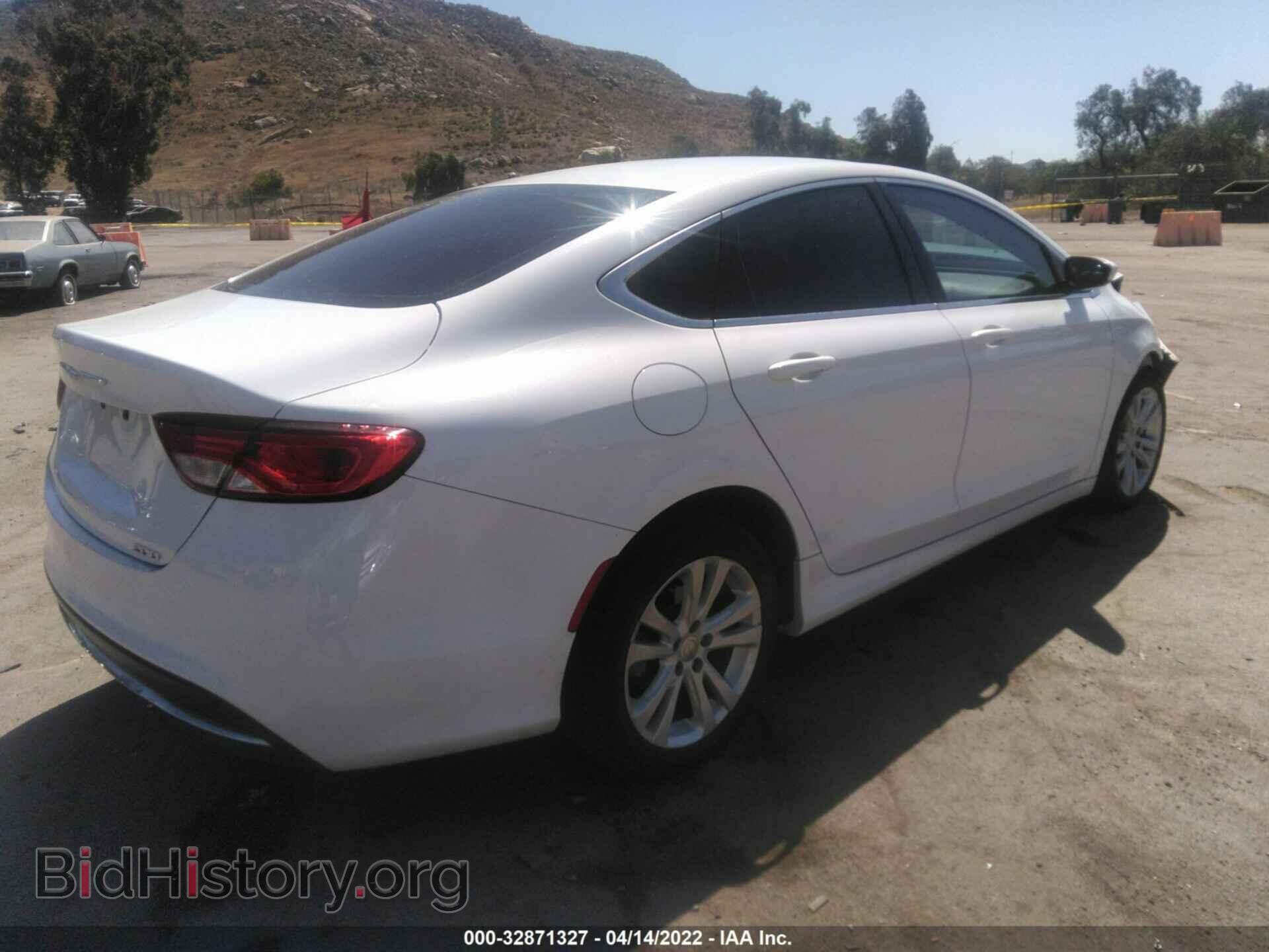 2015 CHRYSLER 200 - VIN: 1C3CCCAB0FN574779 - Фото 4
