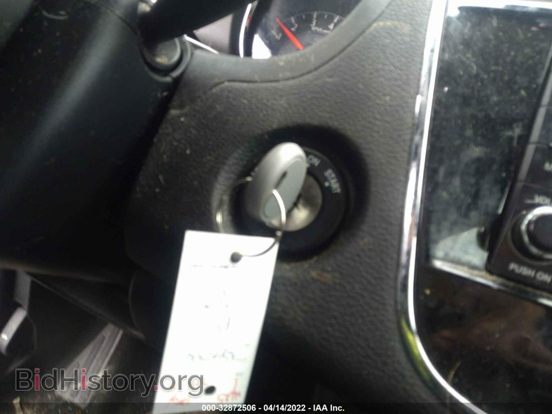 2013 CHRYSLER 200 - VIN: 1C3CCBBG2DN720083 - Фото 11