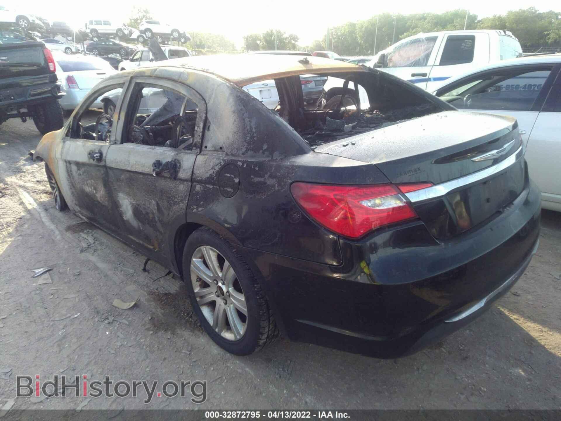 2013 CHRYSLER 200 - VIN: 1C3CCBAB2DN761996 - Photo 3