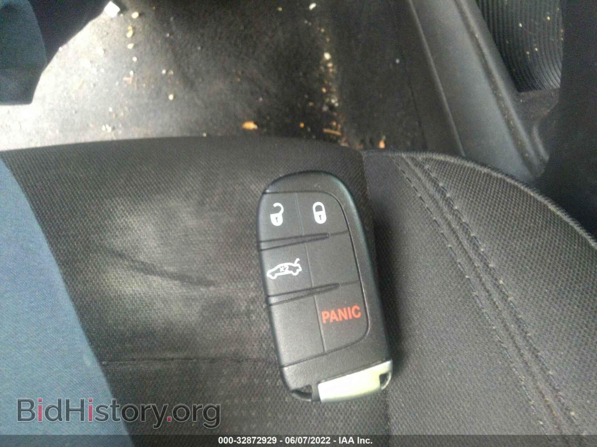 2016 CHRYSLER 200 - VIN: 1C3CCCAB8GN125111 - Фото 11