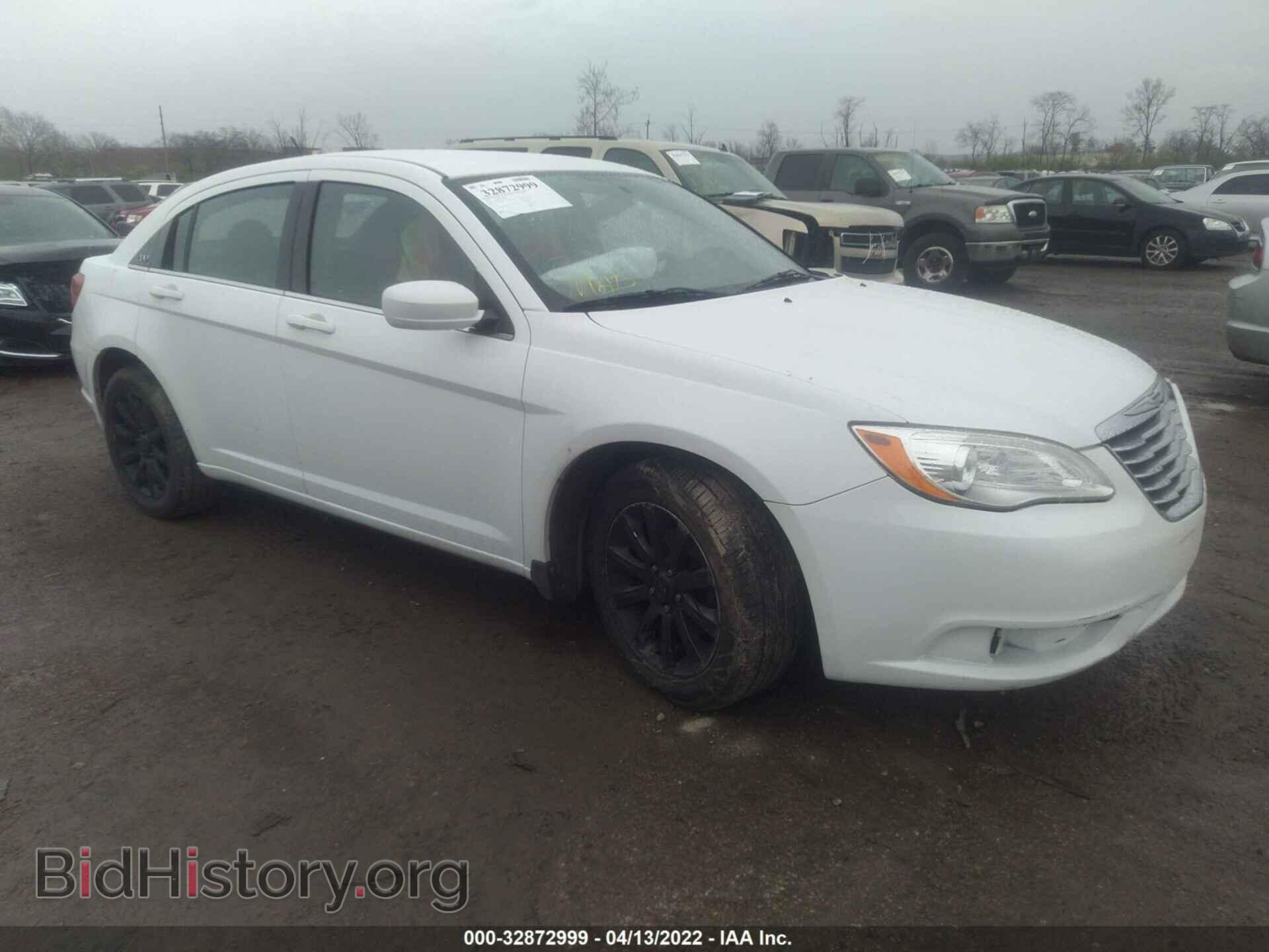 Photo 1C3CCBBB3DN672923 - CHRYSLER 200 2013