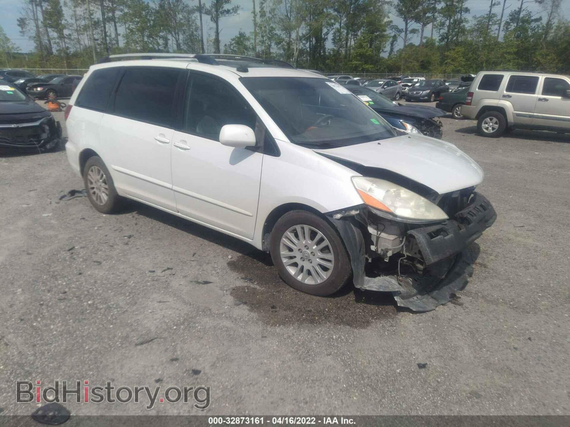 Photo 5TDBK22C38S020970 - TOYOTA SIENNA 2008