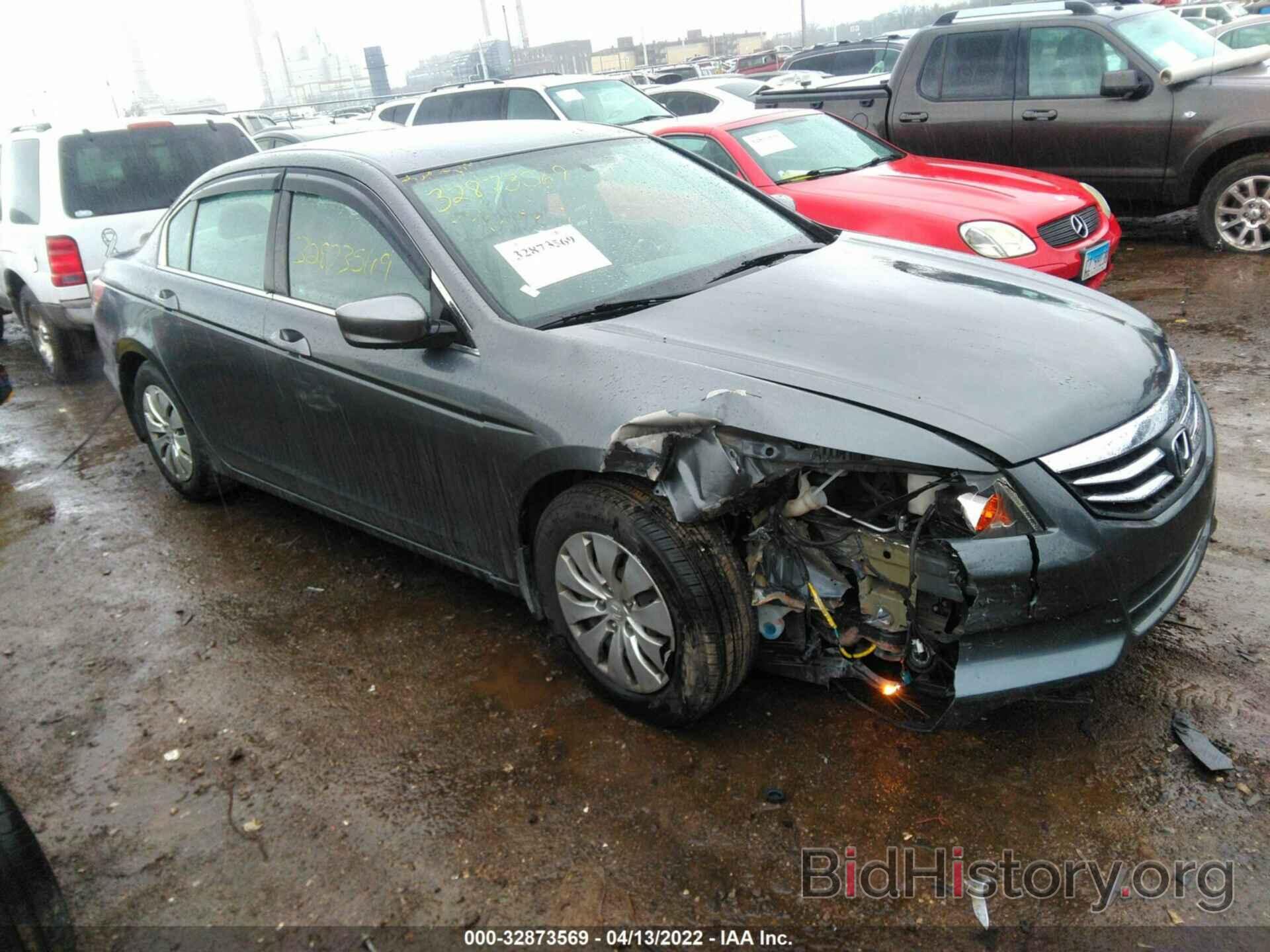 Photo 1HGCP2F37CA108329 - HONDA ACCORD SDN 2012