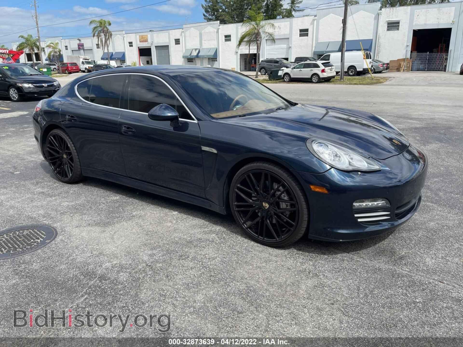 Photo WP0AB2A76BL060274 - PORSCHE PANAMERA 2011