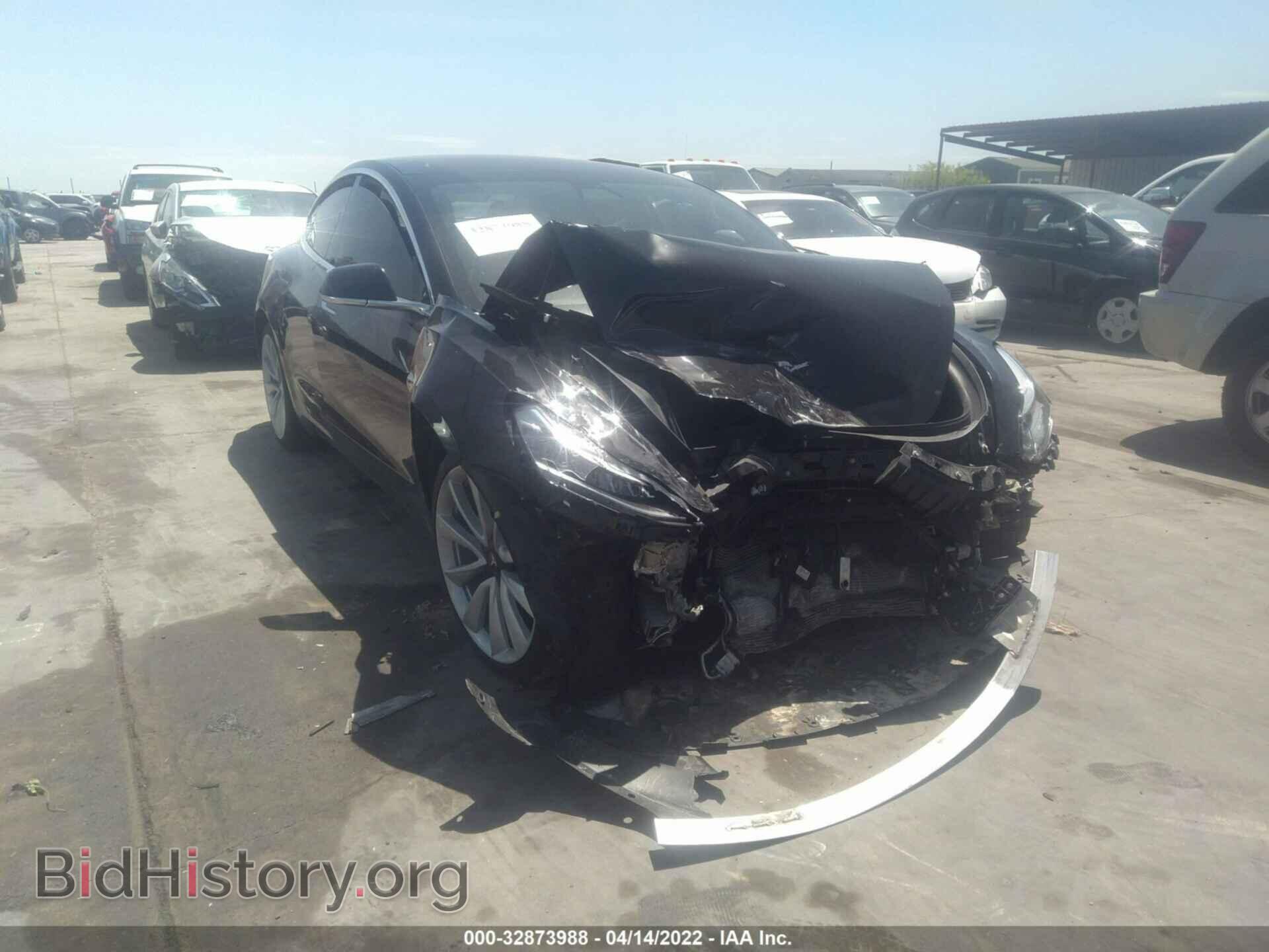 Фотография 5YJ3E1EA5JF157029 - TESLA MODEL 3 2018