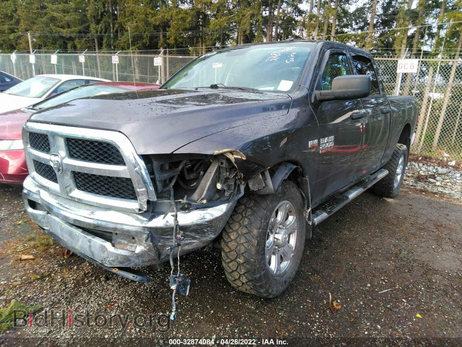 2017 RAM 2500 - VIN: 3C6TR5CT3HG643706 - Фото 2