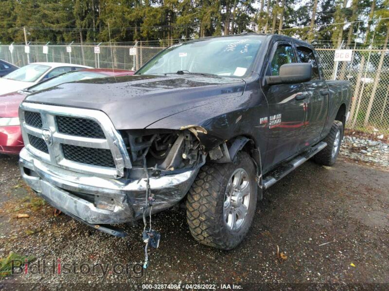 2017 RAM 2500 (VIN 3C6TR5CT3HG643706) — фото 2 из 12