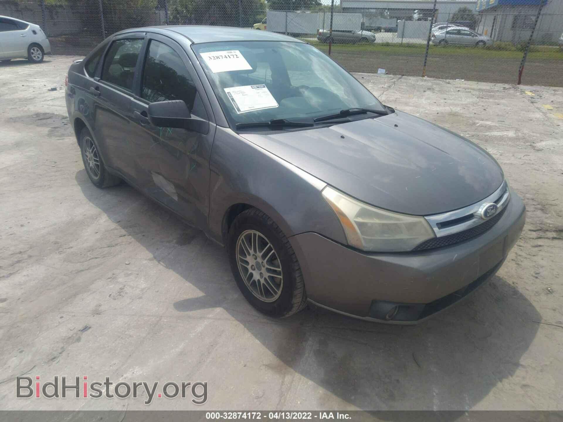 Photo 1FAHP3FN1BW183126 - FORD FOCUS 2011