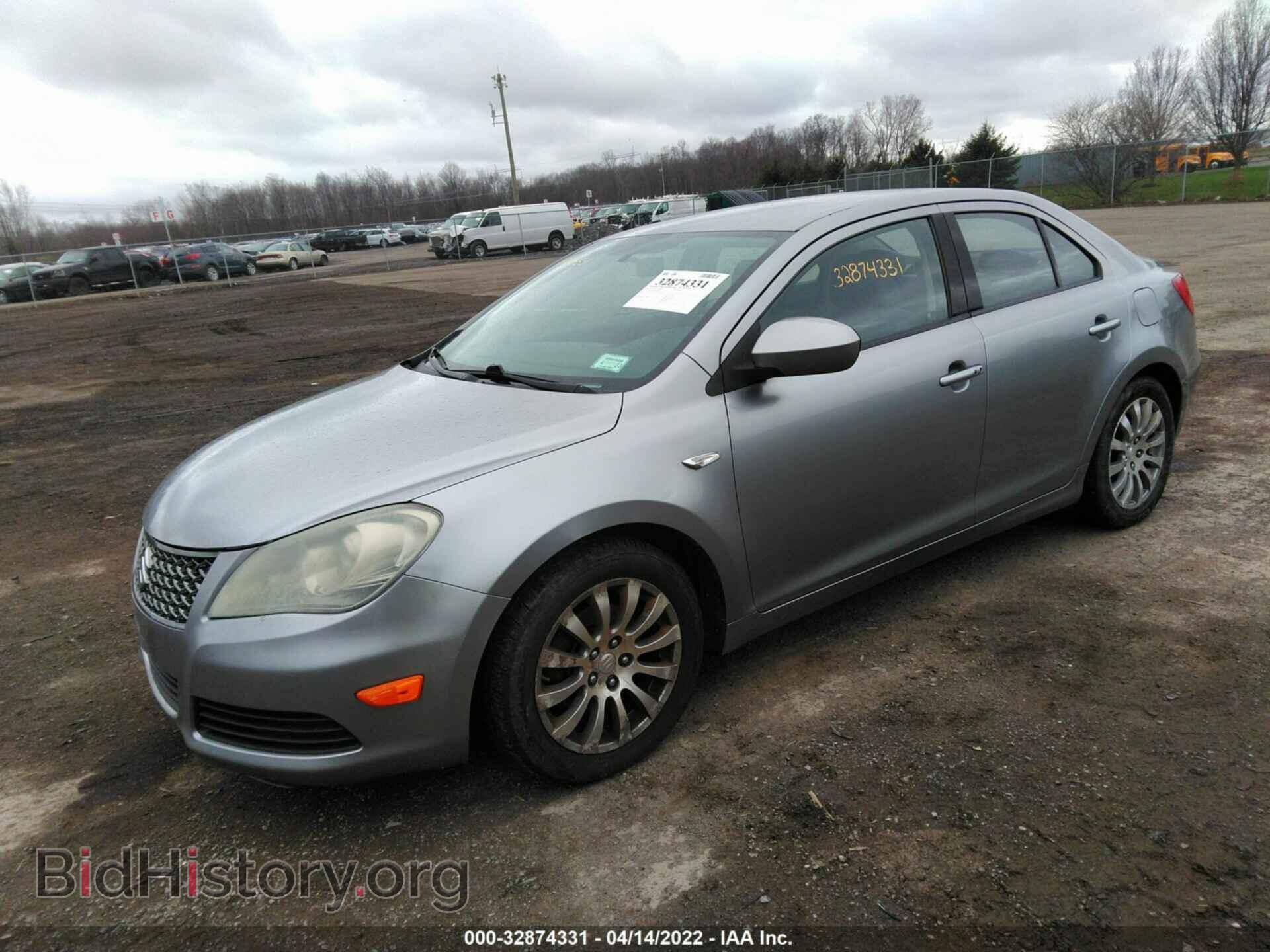 2010 SUZUKI KIZASHI - VIN: JS2RF9A31A6100406 - Photo 2