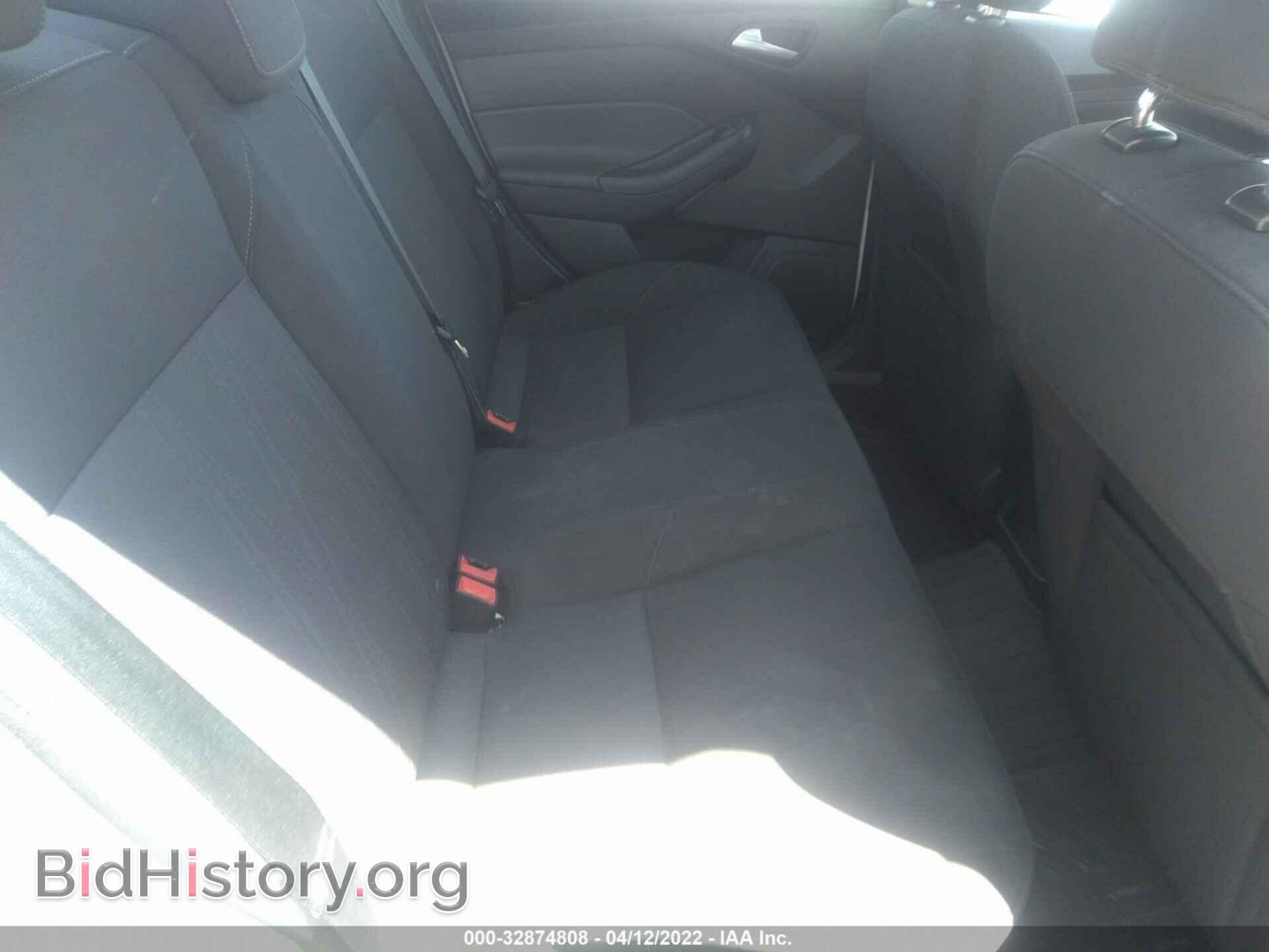 2016 FORD FOCUS - VIN: 1FADP3F26GL217493 - Фото 8