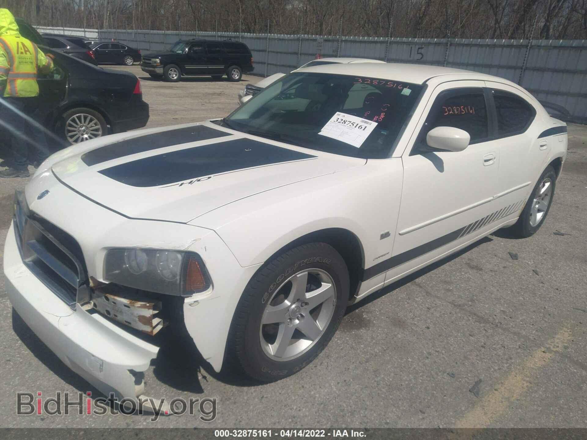 2010 DODGE CHARGER - VIN: 2B3CA3CV4AH155801 - Фото 2