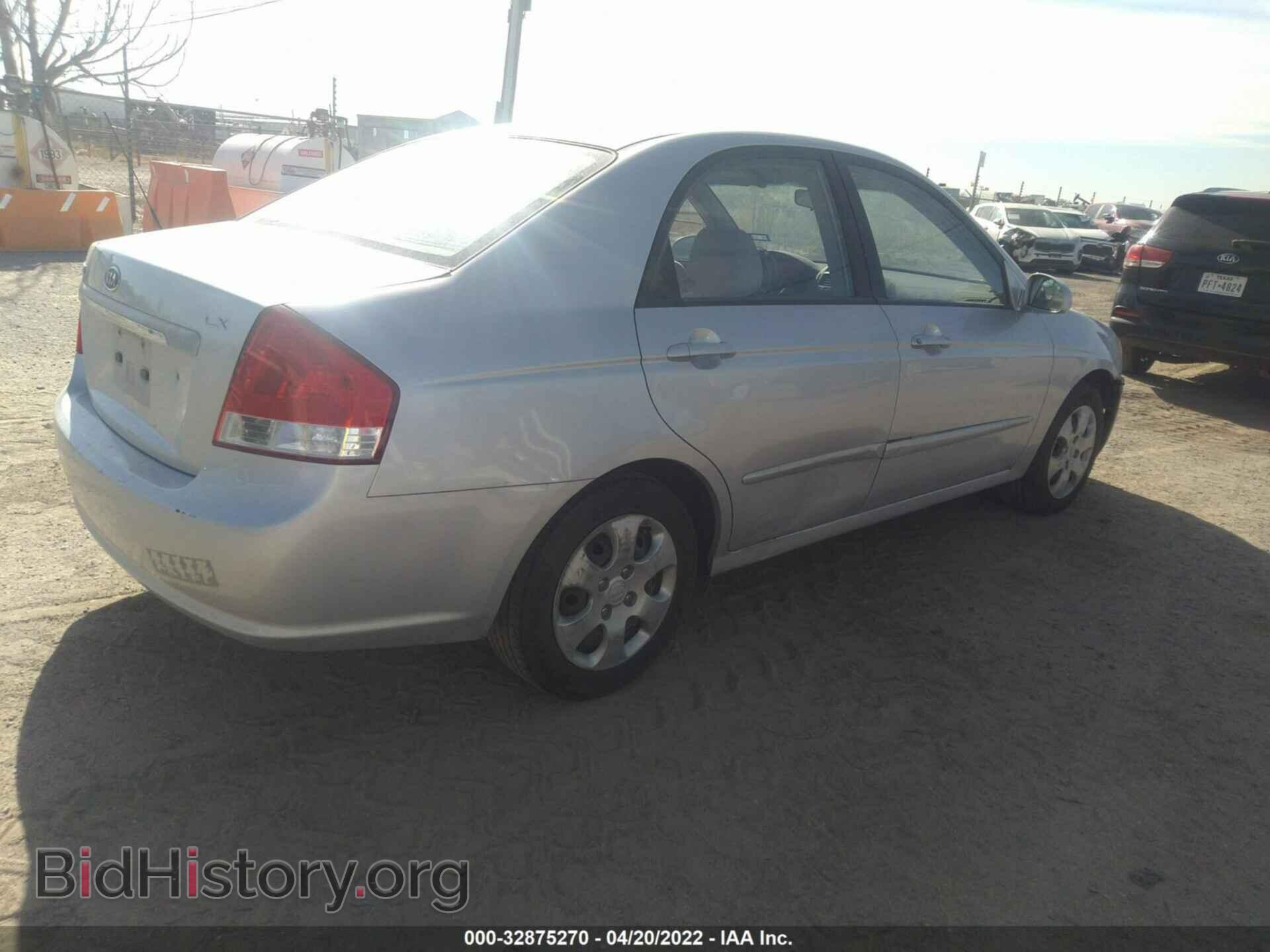2007 KIA SPECTRA - VIN: KNAFE121X75432676 - Фото 4