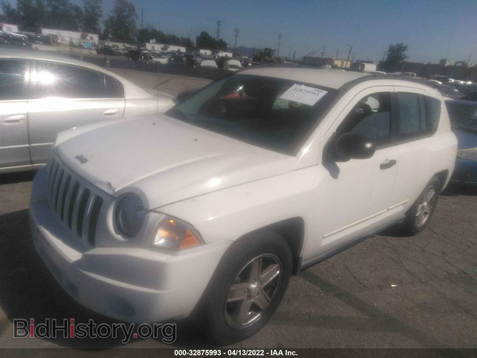 2009 JEEP COMPASS - VIN: 1J4FT47A89D231185 - Фото 2