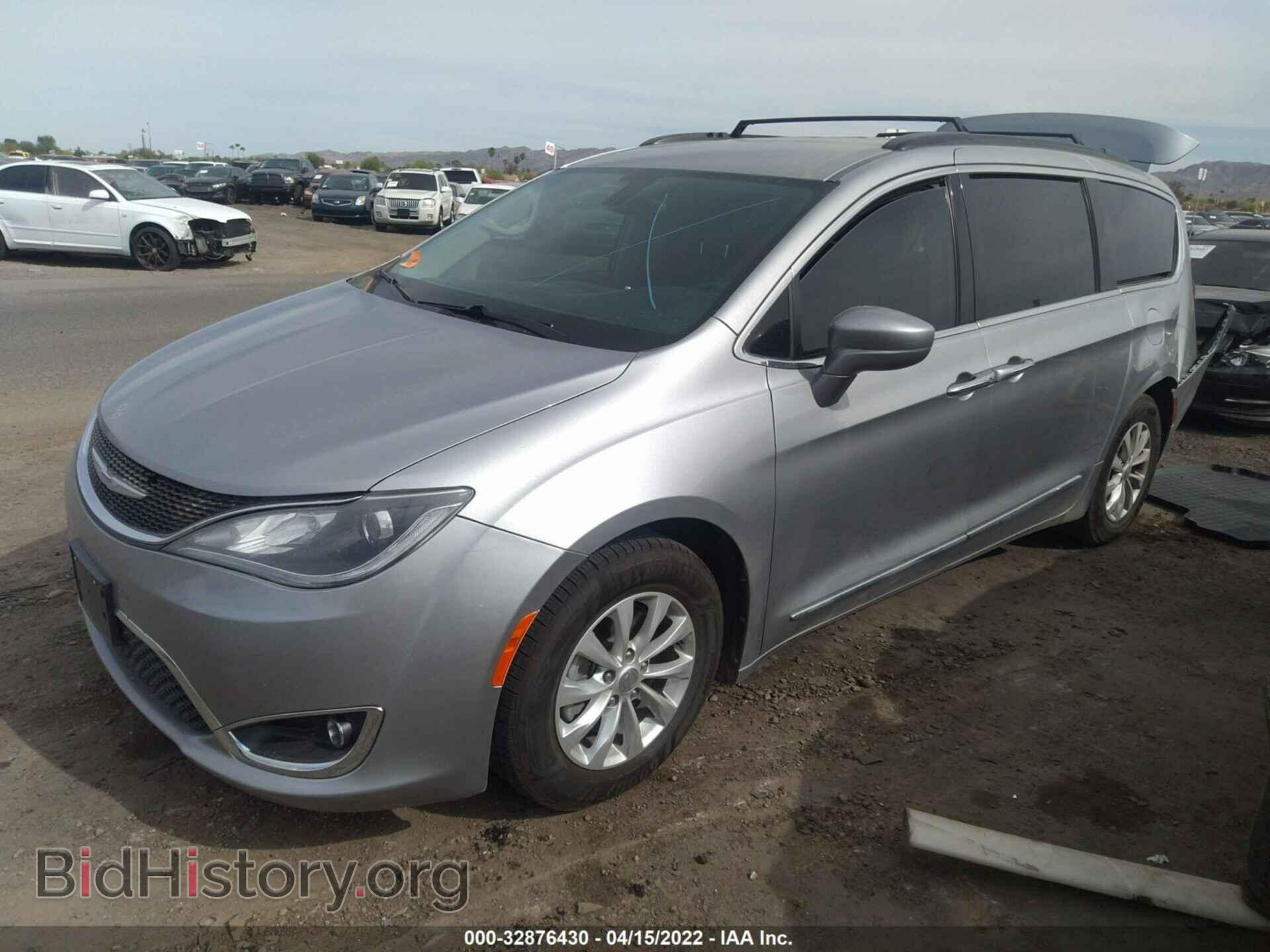 2017 CHRYSLER PACIFICA - VIN: 2C4RC1BG3HR747270 - Фото 2