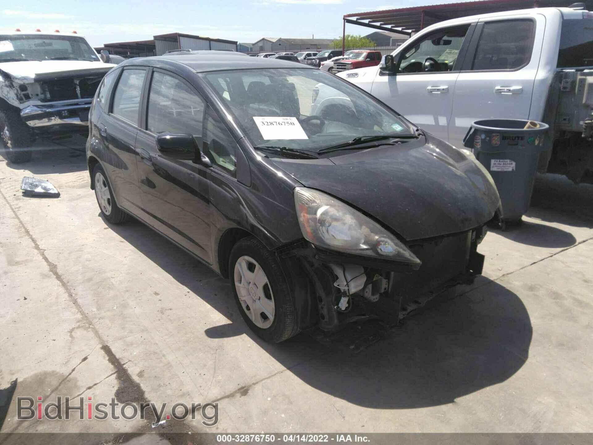 Фотография JHMGE8H37CC028991 - HONDA FIT 2012