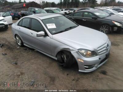 2012 Mercedes-Benz C-CLASS C 300, серебристый — VIN WDDGF8BB2CA726148, IAAI