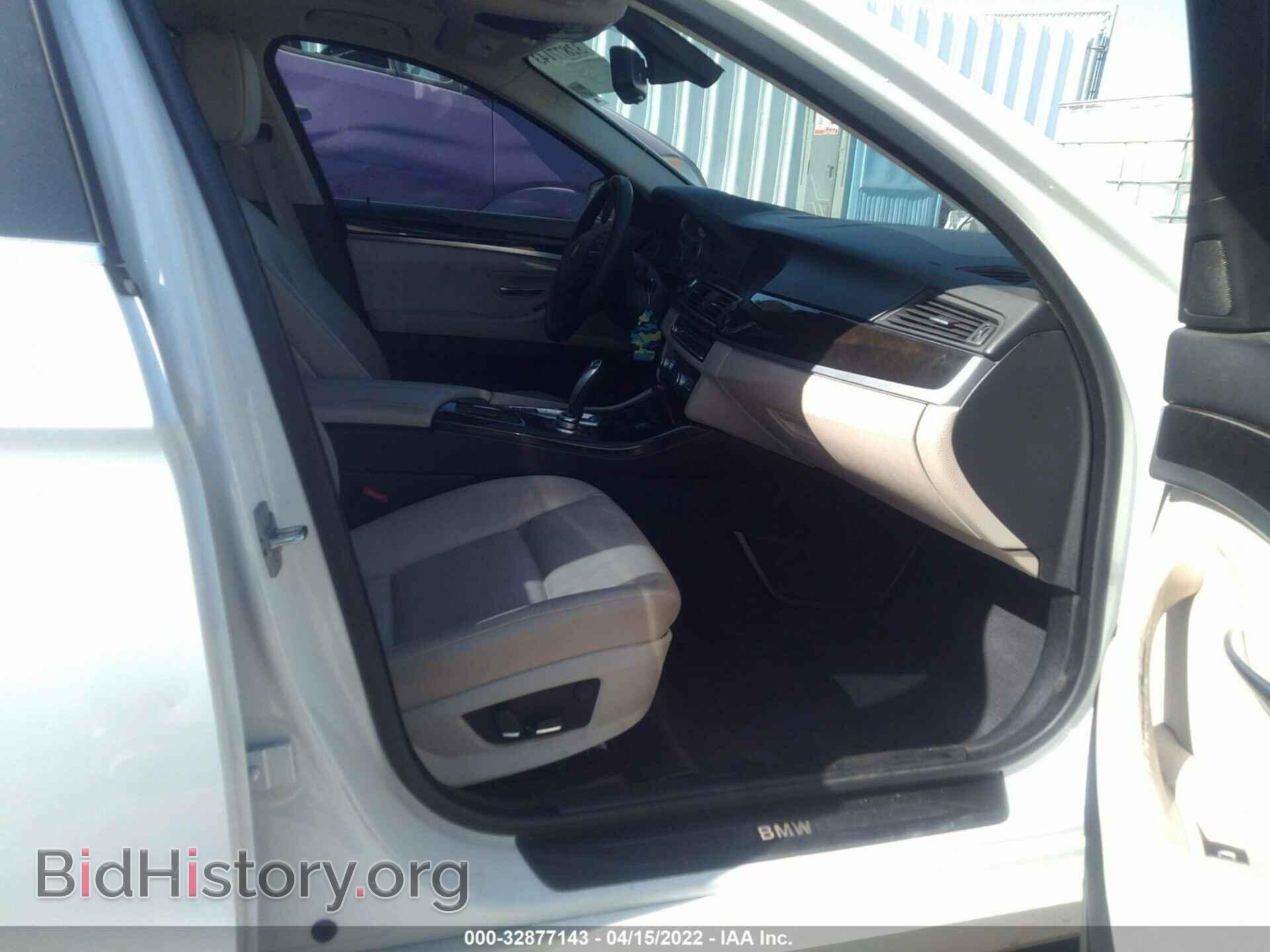 2012 BMW 5 SERIES - VIN: WBAXG5C59CDX02844 - Photo 5