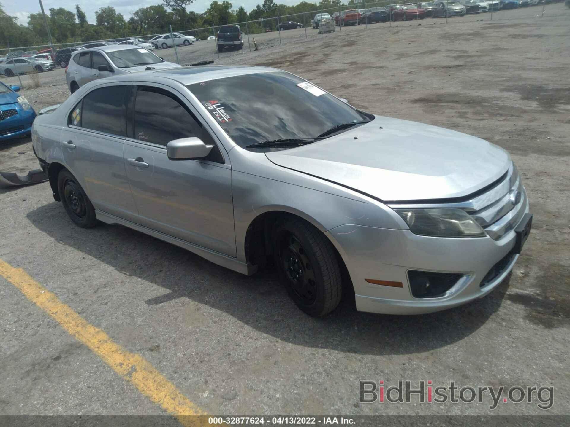 Photo 3FAHP0KC2AR117415 - FORD FUSION 2010