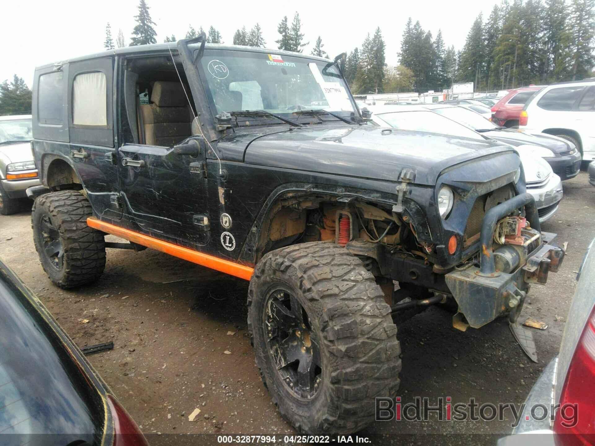 Photo 1J4GA39127L230263 - JEEP WRANGLER 2007