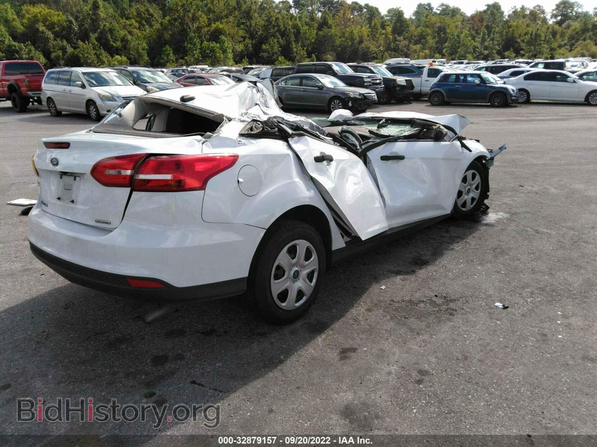 2016 FORD FOCUS - VIN: 1FADP3E28GL376923 - Photo 4